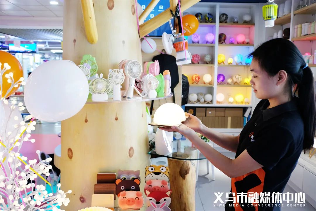 市场商户陈剑萍